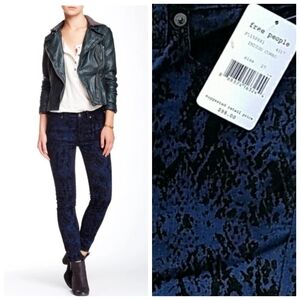 NWT Free People Jaquard Copperhead Flocked Jeans Size 27